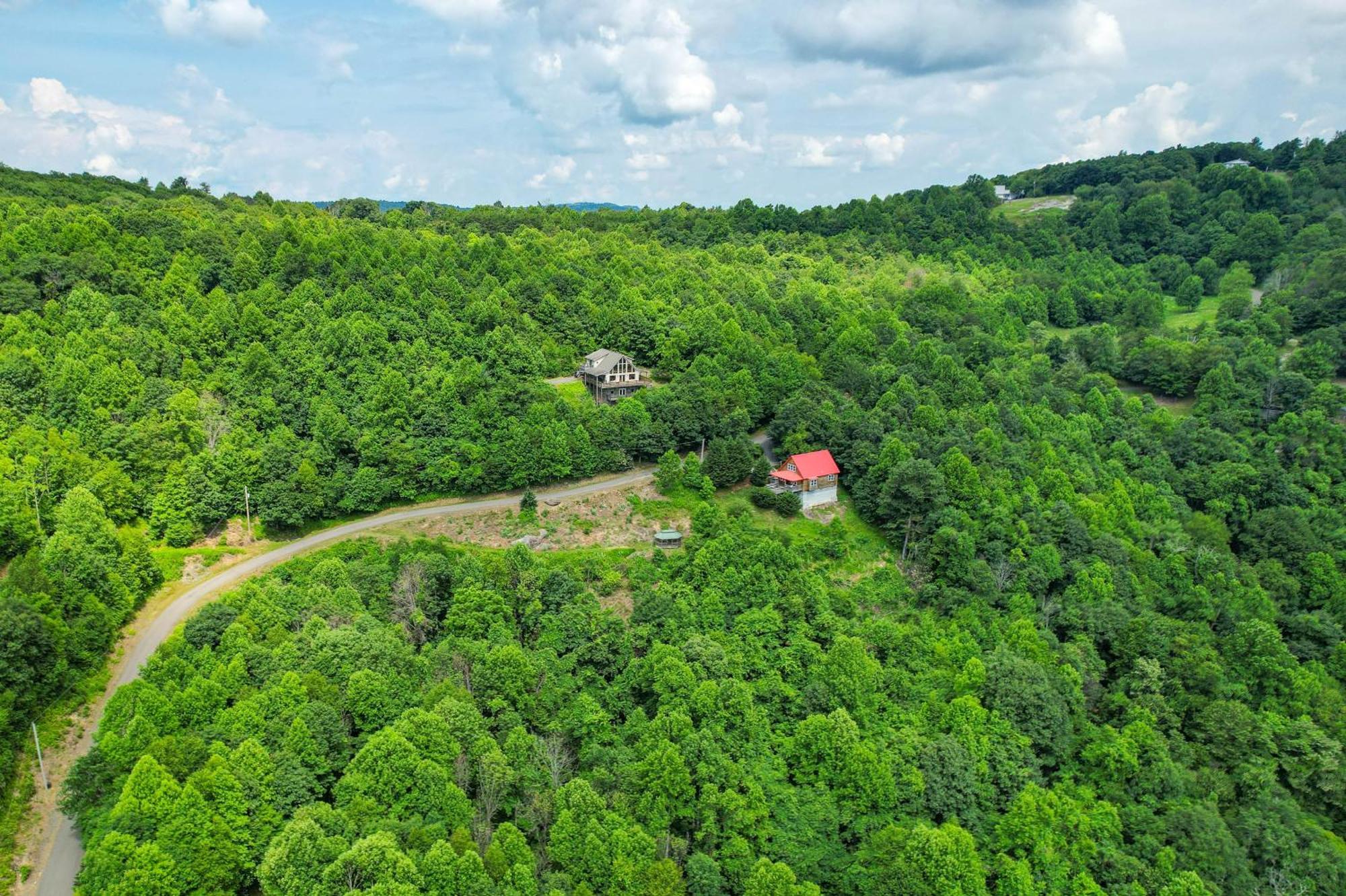 Warm And Cozy Cabin With Deck On Top Of The Blue Ridge Fancy Gap Eksteriør bilde